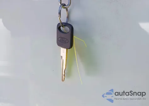 2014 Ford E-150 Commercial из США, поврежденный, VIN 1FTNE1EL7EDA86522